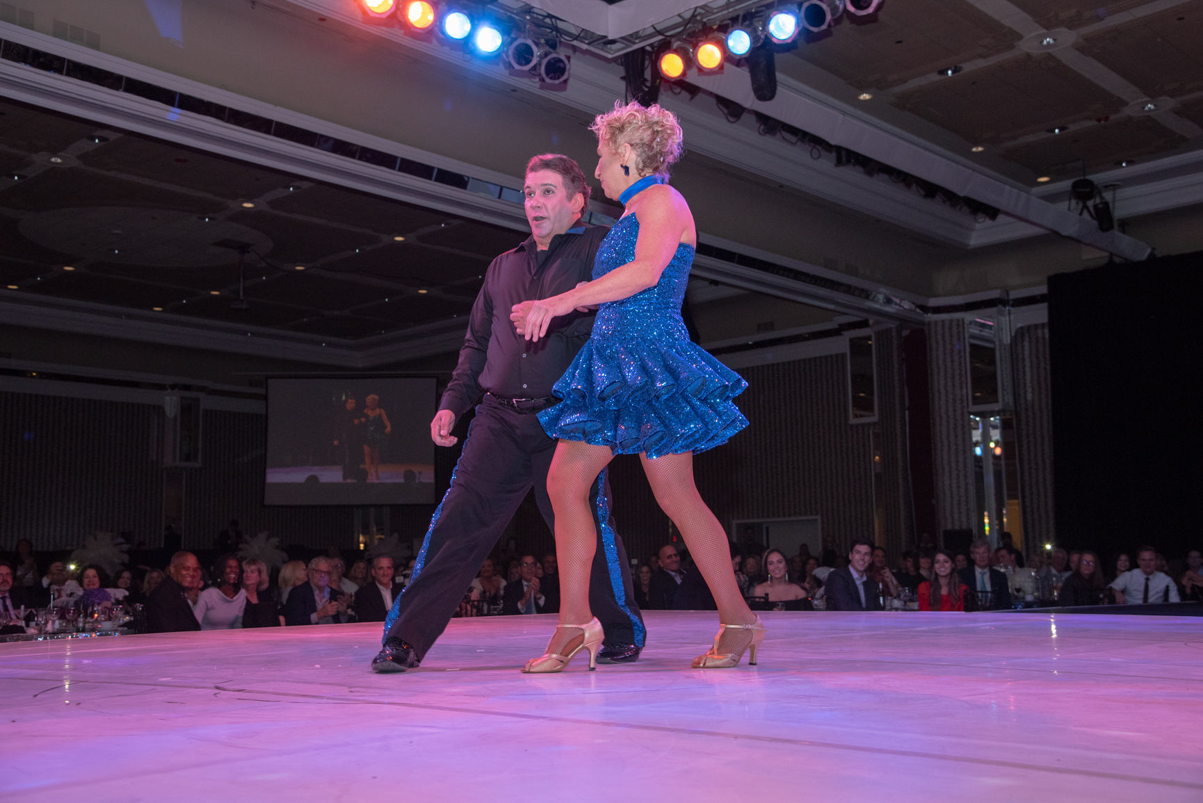 110318_acw_dancinggallery-500.jpg
